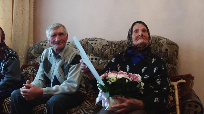 Закарпатка в 101-й день свого народження отримала великий подарунок – 03