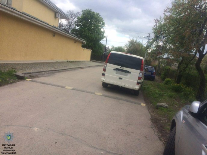 Патрульні затримали чоловіка, який погрожував фізичною розправою – 03