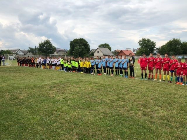 У Тересві пройшли футбольні змагання серед юнаків – 04