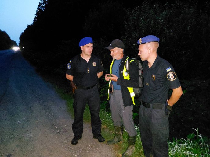 Закарпатець пішов по гриби і заблукав у лісі – 02