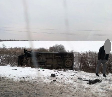 На одній з доріг області зіткнулися два автомобілі – 02