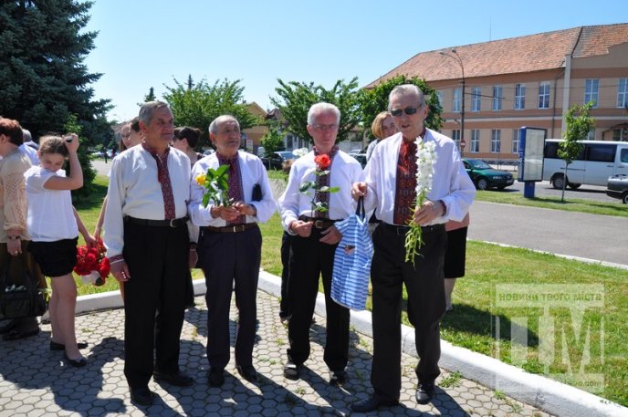 У Мукачеві відбулася панахида, приурочена річниці перепоховання Тараса Шевченка (ФОТО) – 14