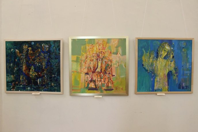 Український живописець та угорська художниця-графік представили свої картини в Ужгороді – 15