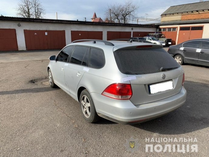 Закарпатські наркоторговці заробляли в місяць майже мільйон гривень. Суд обрав їм запобіжний захід – 02