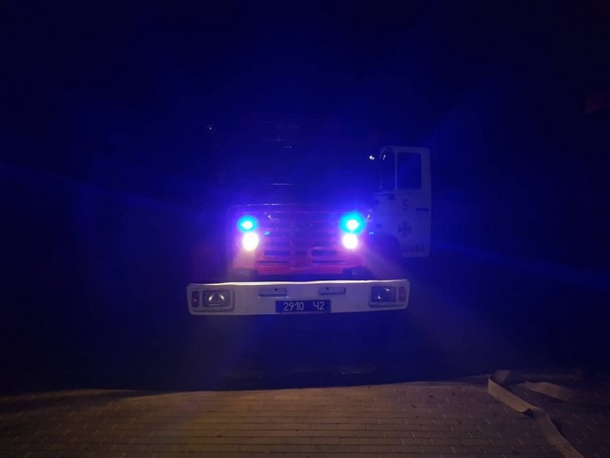 Горіла "Нова пошта": оприлюднено нові фото з місця масштабної пожежі – 02