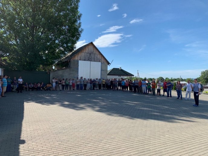 "Необхідно ремонтувати школи, дитячі садочки, амбулаторії", – Валерій Лунченко поспілкувався із закарпатцями – 17