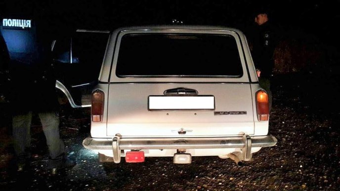 Патрульні поліцейські виявили машину, у якій вживали наркотики – 01