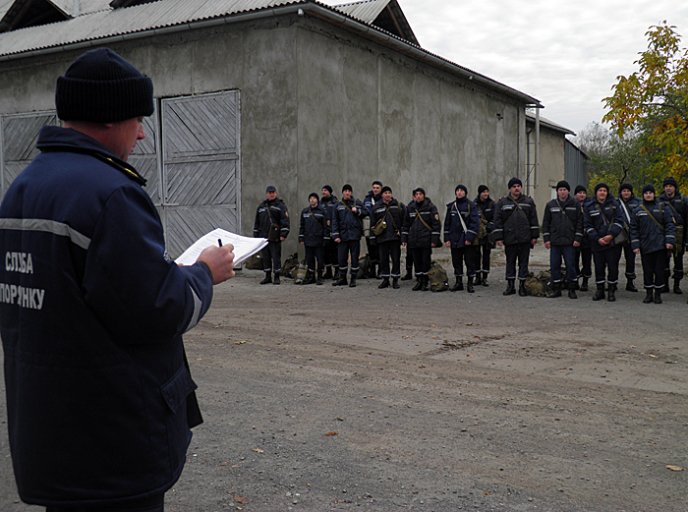 Рятувальників обласного центру перевірили на готовність до надзвичайних ситуацій – 04