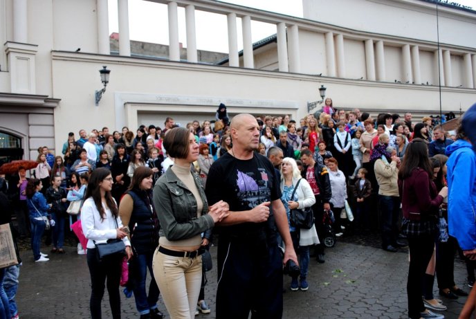 В Ужгороді відбулись зйомки шоу «Караоке на Майдані» – 03