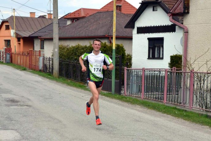 Мукачівець Сергій Расчупкін став срібним призером напівмарафону у Словаччині (ФОТО) – 05