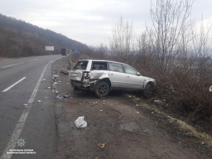 На трасі "Київ-Чоп" трапилася аварія – 03