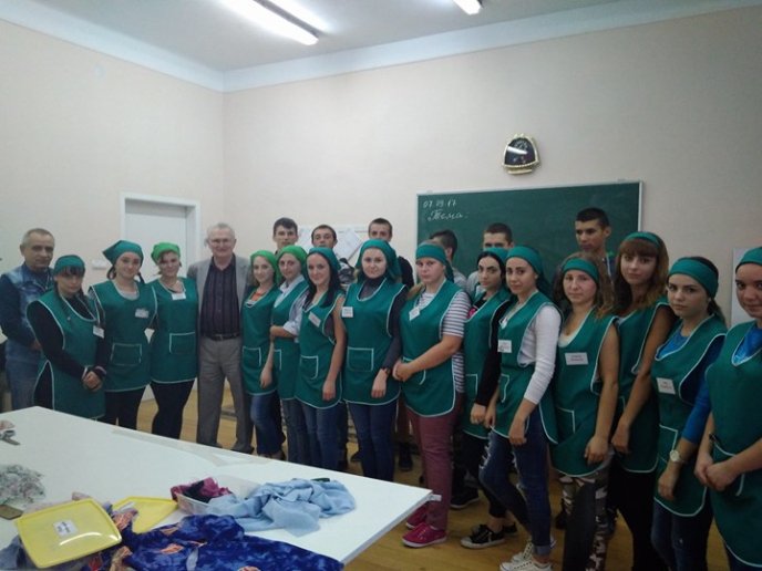 До Берегівського ліцею сфери послуг завітав відомий академік – 01