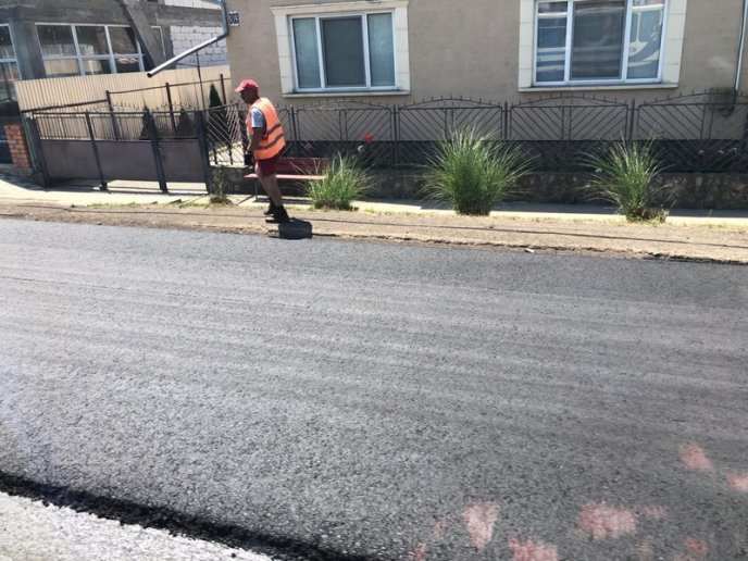 При в’їзді в Берегово ускладнений рух – 01