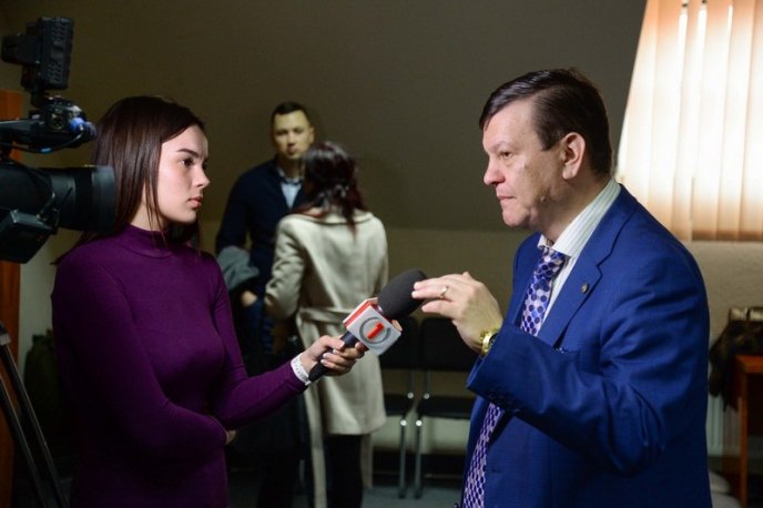 Адвокати, що захищають пограбованих у Мукачеві клієнтів «VS Банку», налаштовані рішуче – 24