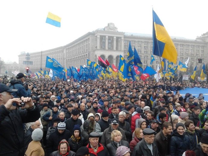 ЄвроМайдан у Києві в об’єктиві мукачівця (ФОТОРЕПОРТАЖ) – 01