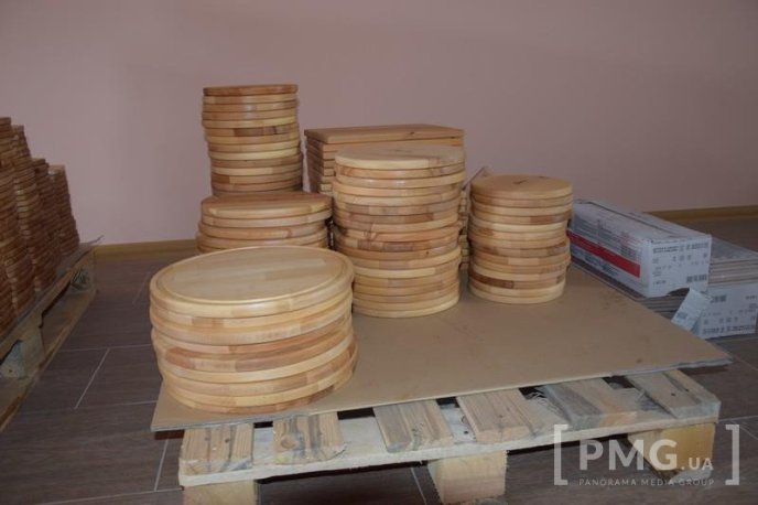 У Мукачеві виготовляють неймовірні дерев’яні вироби, які чудово впишуться в будь-який інтер’єр – 14