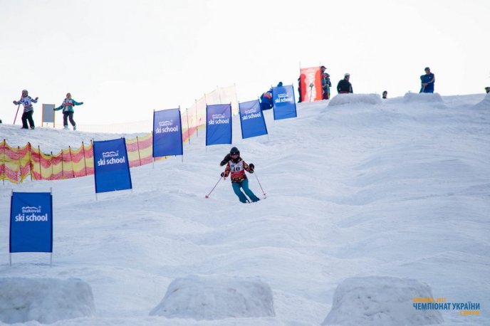 Збірна Закарпаття привезла дев’ять медалей з "Буковеля", де відбулась першість України з могулу – 09 Збірна Закарпаття привезла дев’ять медалей з "Буковеля", де відбулась першість України з могулу – 09