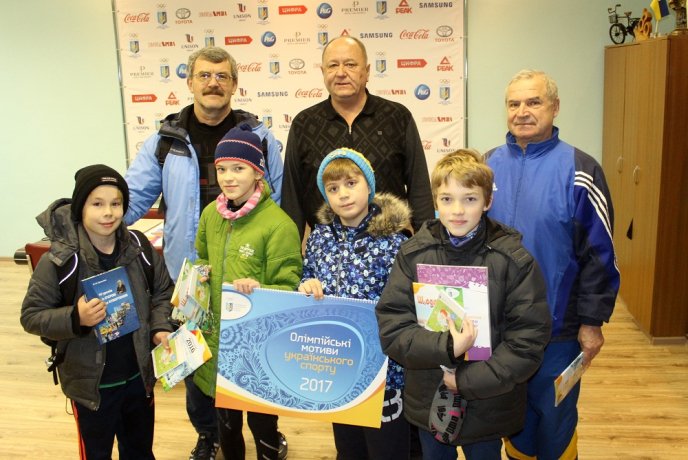 Закарпатські орієнтувальники влаштували змагання до Дня святого Миколая – 13 Закарпатські орієнтувальники влаштували змагання до Дня святого Миколая – 13