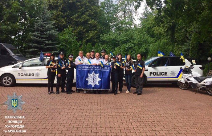 Патрульні Ужгорода та Мукачева стали учасниками автопробігу поліцейських у Польщі – 04