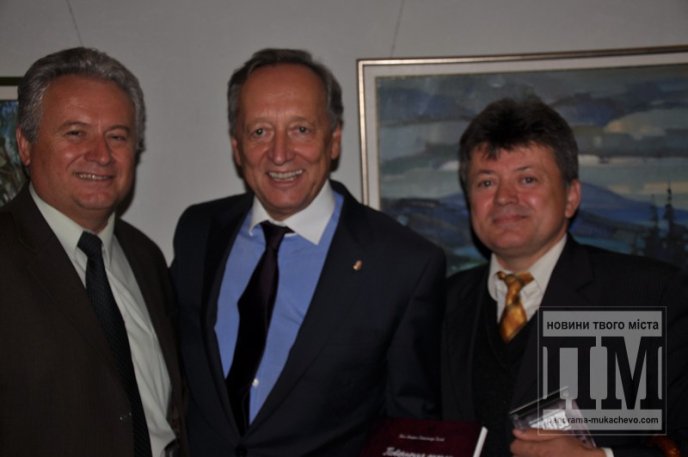У Мукачеві відкрилась виставка творів, присвячена Мігаю Мункачі (ФОТО) – 20