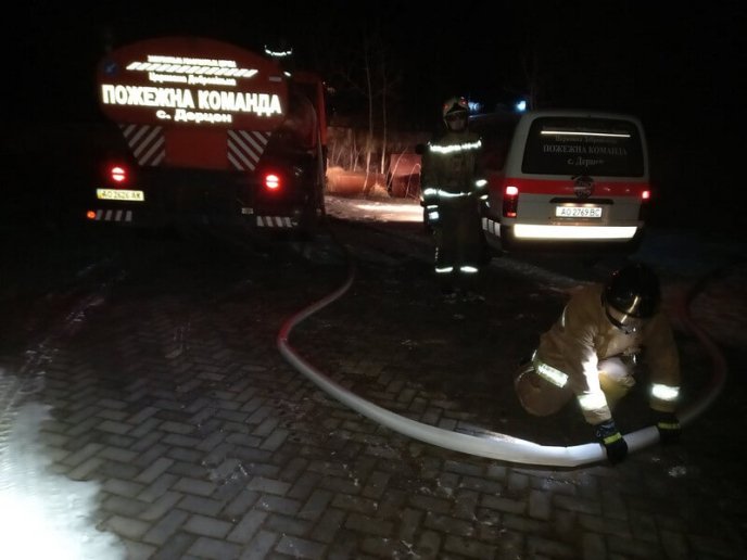 Сьогодні вночі спалахнула масштабна пожежа на Берегівщині – 05