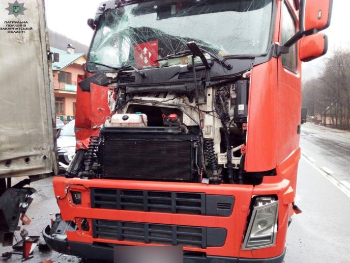 На Закарпатті протягом дня стались кілька ДТП – 03