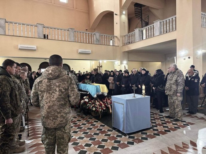 Сьогодні провели в останню путь військовослужбовця 128-ої бригади – 04