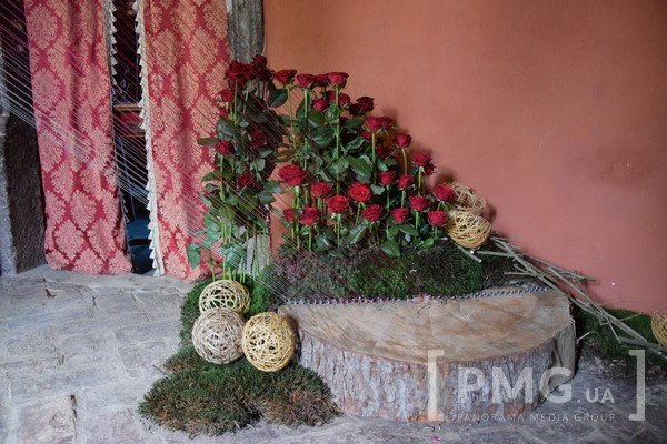 У Чинадієві відбувся фестиваль квітів "Кохання в Сент-Міклоші" – 15