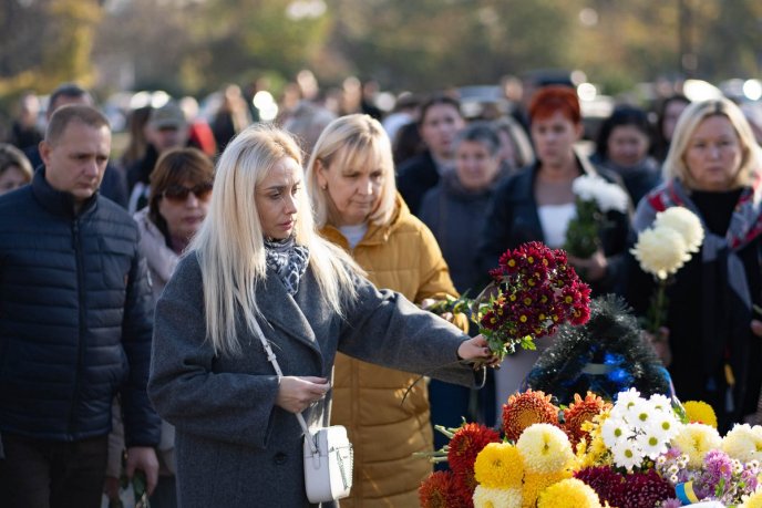 В Ужгороді поховали військового, який загинув минулого тижня – 03