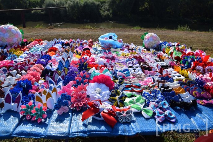 "Успенський" ярмарок у Мукачеві: ціни на смаколики – 02