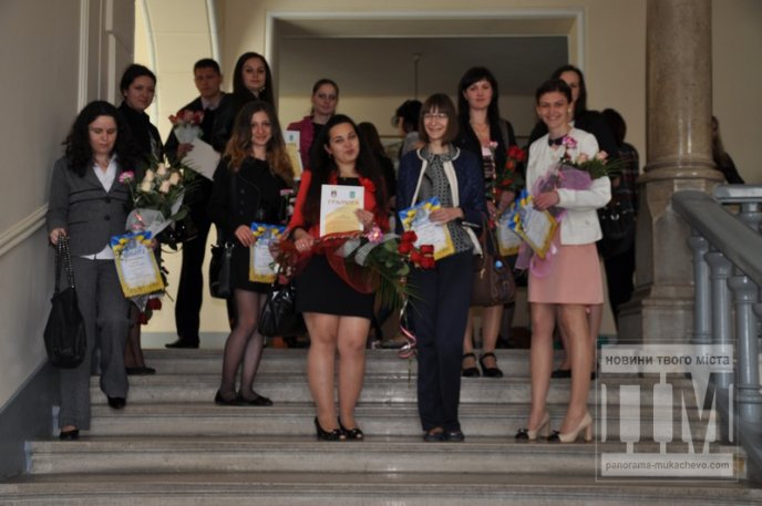 У Мукачеві нагородили лауреатів конкурсу "Шукаємо молоді педагогічні таланти" (ФОТО) – 29