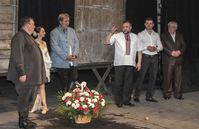 У Мукачево завітали відомі українські артисти – 09