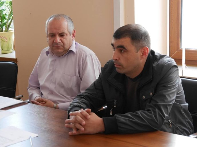 Водія маршрутки, який дверима придавив 4-річну дівчинку, відсторонили від роботи – 04