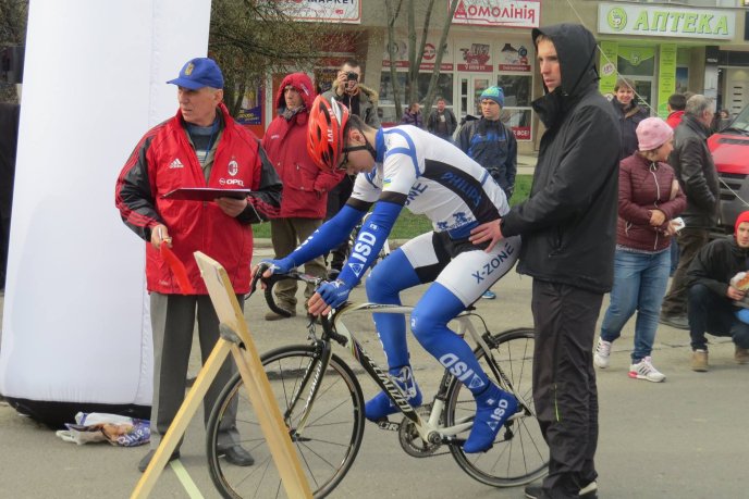 В Ужгороді відбувся перший етап чемпіонат України з велоспорту-шосе – 21