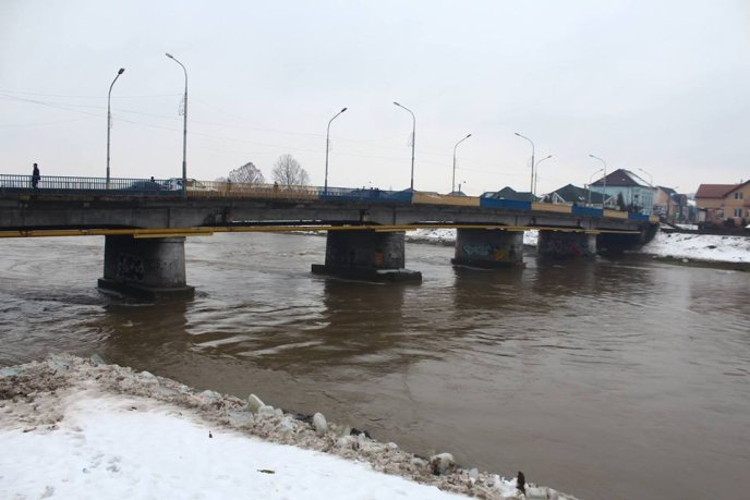 За добу рівень води в Латориці в межах Мукачева впав майже на метр – 01