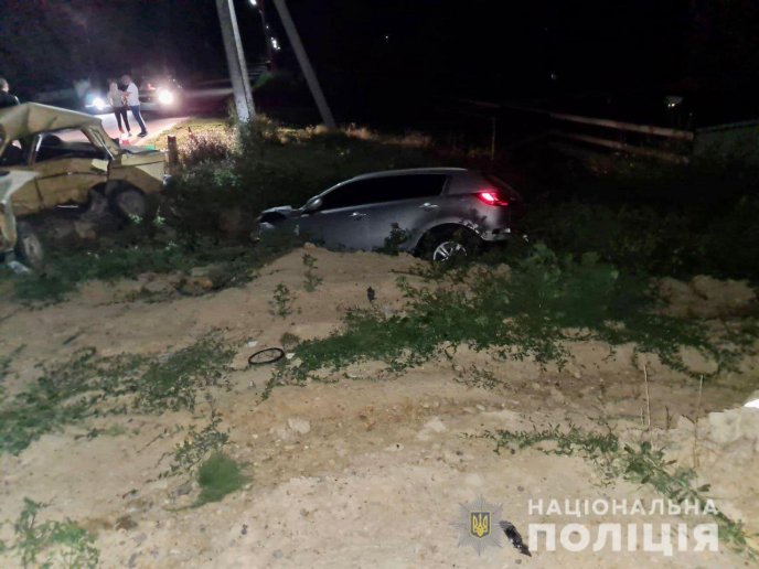 У моторошній ДТП на Закарпатті загинула 7-річна дитина – 04