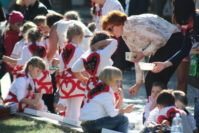 Мукачівські дошкільнята влаштували свято – 12