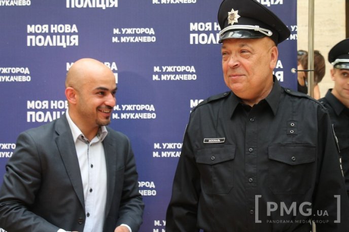 Як в Ужгороді відкривали набір в поліцію – 01