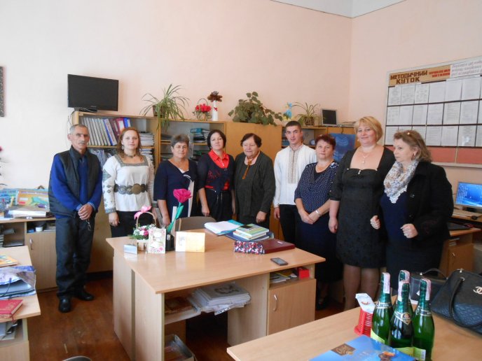 Освітяни Тячівщини та Рахівщини приймали вітання з нагоди Дня вчителя – 03