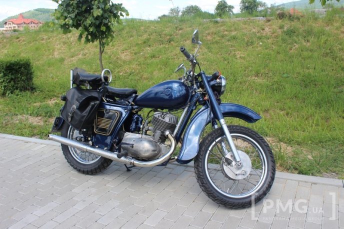 Фестиваль "Огинь і м’ясо" у Мукачеві стартував злетом байкерів – 16