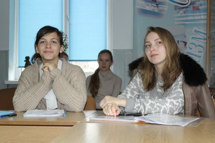 Учнівська молодь Закарпаття зібралась на обласну краєзнавчу конференцію – 03