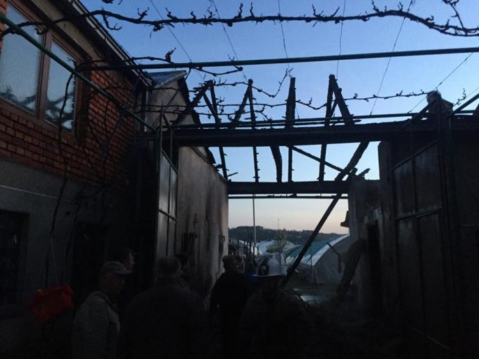 На Іршавщині сталась масштабна пожежа – 09