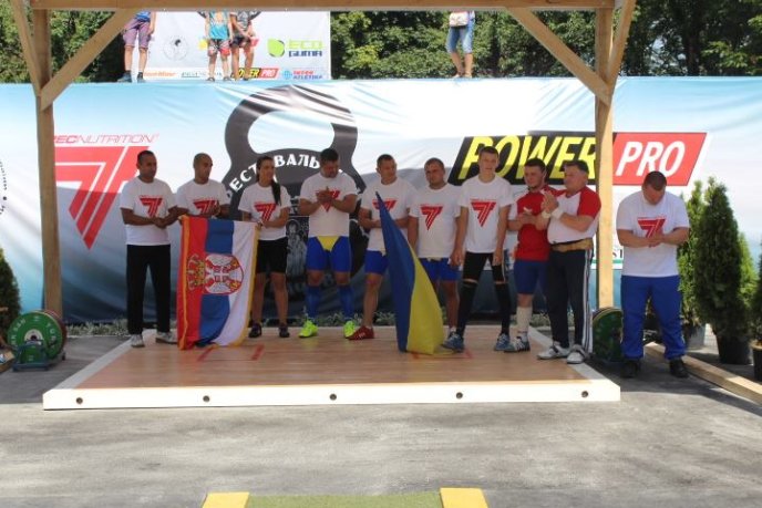 На "Фестиваль сили" у Мукачево з’їхались команди зі всієї України та кількох країн Європи – 18