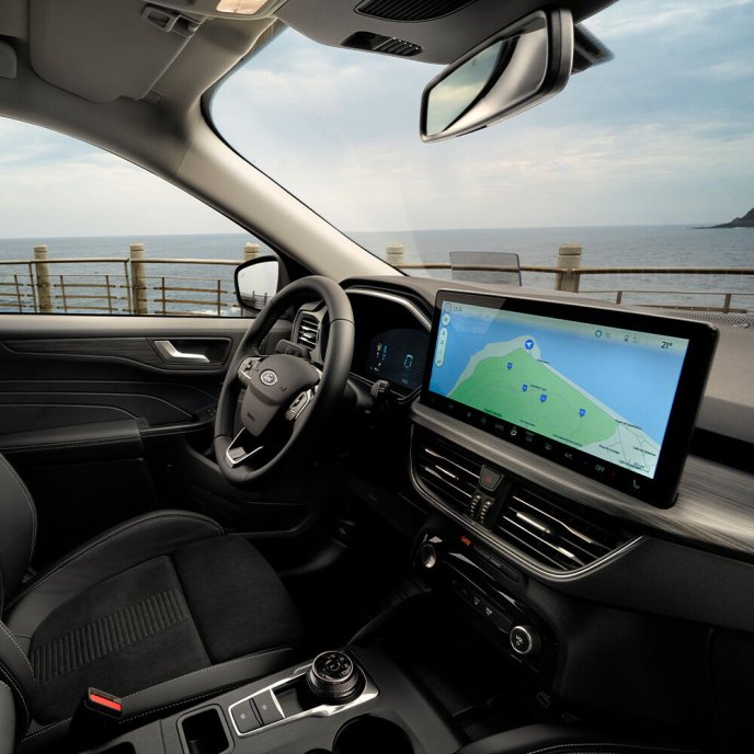 Ford Kuga: поєднання технологій і практичності для сімейного використання – 02
