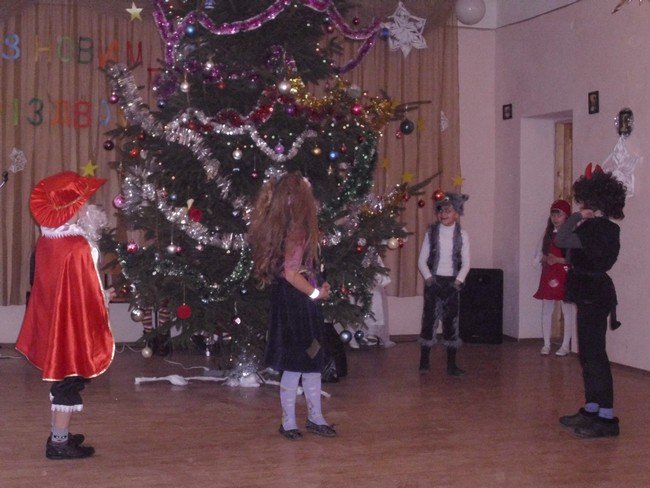 У Верхньому Коропці вже зустріли Новорічний ранок (ФОТО)  – 05