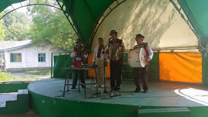 Іршавчани допомогли землякам, які перебувають у зоні АТО – 02