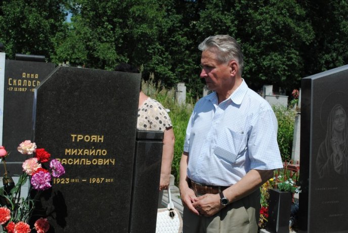 У Мукачеві по-особливому відзначили 90-літній ювілей професора Трояна (ФОТОРЕПОРТАЖ) – 07