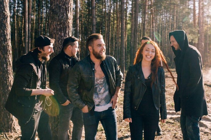 Таємничий та загадковий: гурт "Без обмежень" презентував новий кліп на пісню "Без неї ніяк" – 07