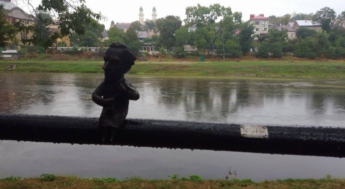 В Ужгороді відкрили міні-пам’ятник відомому угорському композитору Белі Бартоку – 01