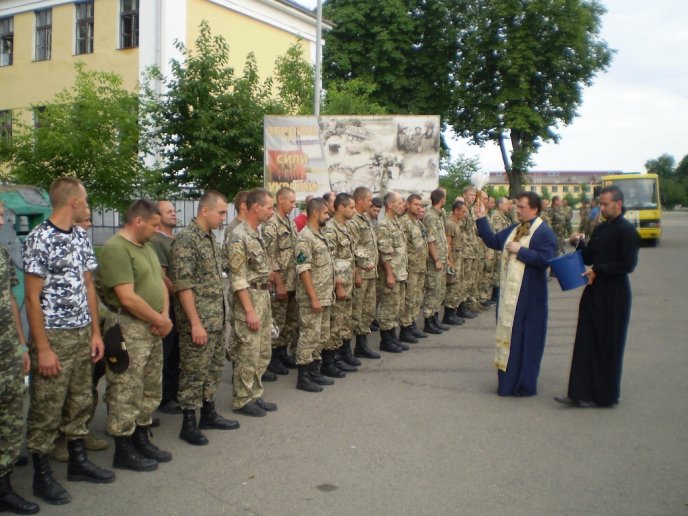 Мукачівська православна єпархія відправила допомогу в зону АТО – 06